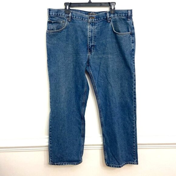 Eddie Bauer Relaxed Fit Jeans Men's 40x30 (act 40x29) Med Wash Straight Leg - Picture 1 of 4